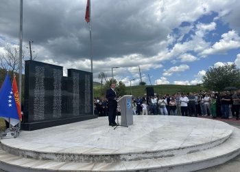 Kurti: Masa*kra e Studimes, strategji gjen*ocidale e Serbisë