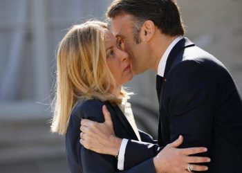 Një telefonatë nga Tirana fut në ‘sherr’ Melonin me Macronin