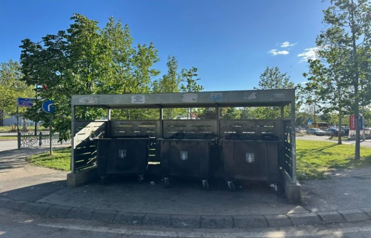 Rama: Po punojmë pa ndalur për të mbledhur mbeturinat, derë më derë