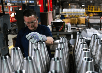 Brukseli prezanton planin prej 150 miliardë eurosh për forcimin e kapaciteteve mbrojtëse të BE-së