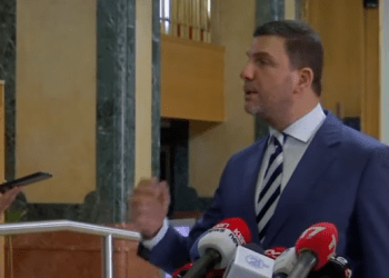 Krasniqi nuk pret ndryshim të situatën as pas takimit me Kurtin