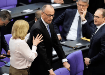 Merz dështoi t’i marrë votat në raundin e parë për t’u bërë kancelar, çka ndodh tash?