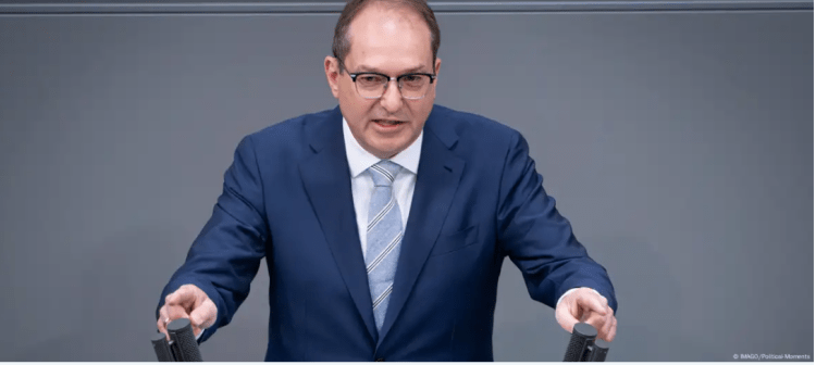 Ministri i Brendshëm gjerman me projektligj për kufizimin e ribashkimit familjar: Gjërat kanë ndryshuar! Kjo politikë merr fund tani