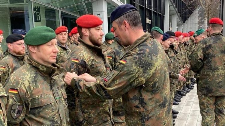 Frikë nga Rusia? NATO kërkon 40.000 ushtarë shtesë nga Gjermania