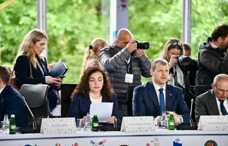 Osmani u kërkon liderëve të BE-së heqjen e masave të padrejta ndaj Kosovës: Po ndëshkohet vendi më proevropian