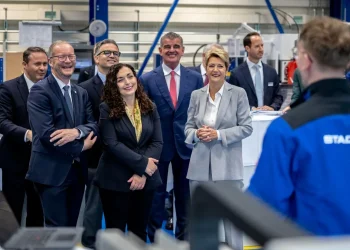 Në ditën e dytë në Zvicër, Osmani viziton kantonet me rëndësi historike dhe kulturore