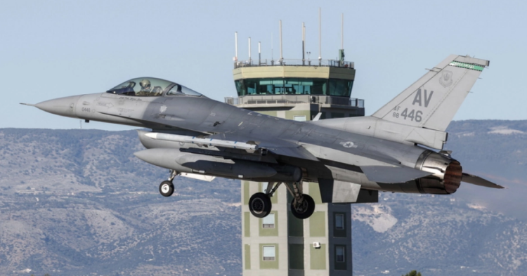 Departamenti i Shtetit miraton shitjen e pjesëve rezervë të F-16 në Ukrainë