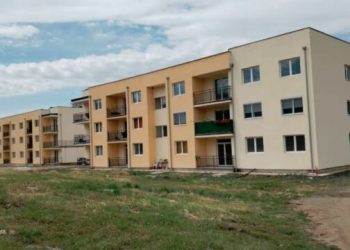 Mbyllen gjashtë qendra kolektive në Leposaviq