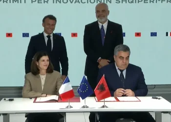 Rama dhe Macron inaugurojnë shkollën franceze të kodimit “Ecole 42”