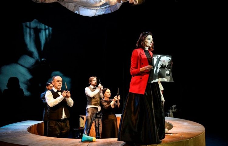 Shfaqja ‘Të Negociosh Paqen’ më 8 dhe 9 maj do të jepet në Firence