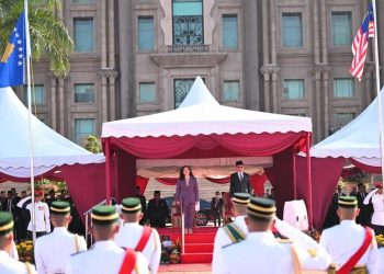 Presidentja Osmani publikon pamje nga pritja në Malajzi(Foto)