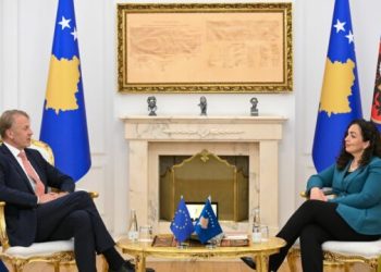 Osmani takon Orav: Flasin për takimin me partitë konsultativ me partitë dhe vizitën e Costa’s