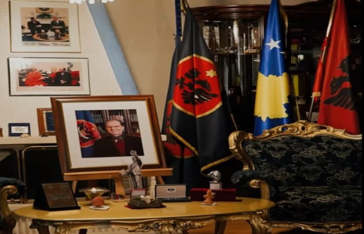 Osmani kujton Rugovën në Ditën e Presidentit