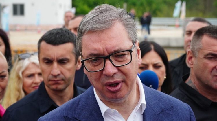 Vuçiq për vizitën në Moskë: Shpresoj që BE të më ndëshkojë mua jo Serbinë