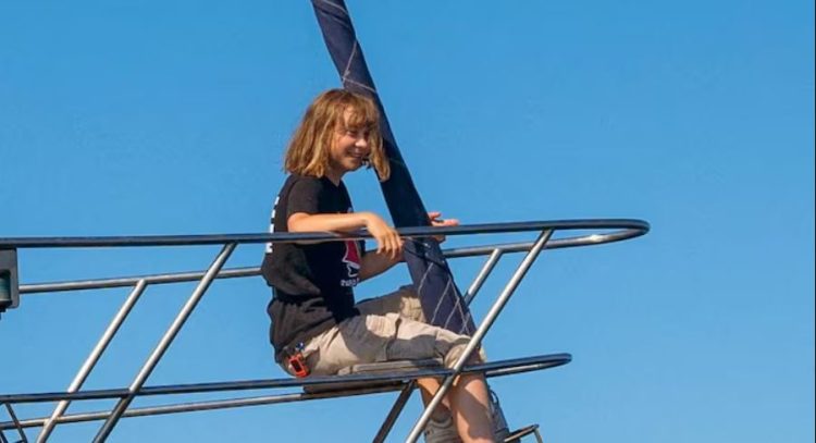 Izraeli urdhëron ushtrinë të ndalojë jahtin që udhëtonte për në Gaza me Greta Thunberg