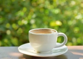 Studim: Kafeja mund t’ju ofrojë plakje të shëndetshme