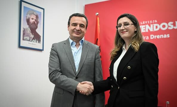 VV zyrtarizon kandidaturën për kryetare të Drenasit