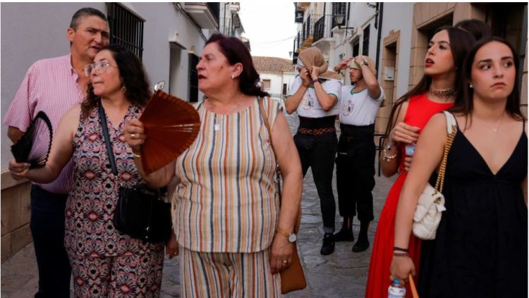 Vala e të nxehtit në Evropë, mbi 40 gradë Celsius temperaturat në Spanjë, Portugali, Itali dhe Greqi