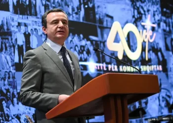 Kurti mori pjesë në shënimin e 40-vjetorit të Kishës Protestante Ungjillore
