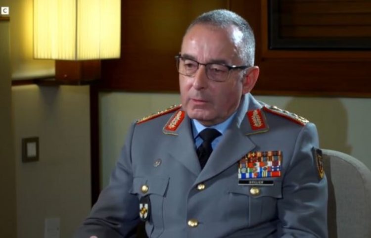 Shefi i mbrojtjes gjermane: Rusia mund të su*lmojë NATO-n