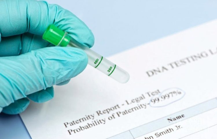 Çdo foshnje në Mbretërinë e Bashkuar do t’i nënshtrohet testimit të ADN-së