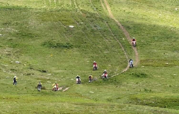 Aktivitetet ilegale të mjeteve motorike në Sharr do të përballen me masa