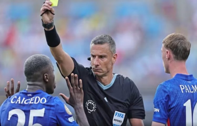 Sfida Benfica-Chelsea vendos rekord, FIFA arkëton 111 mijë dollarë