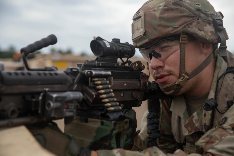 Ushtarët e FSK-së stërviten krah atyre amerikanë