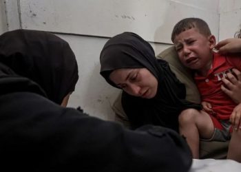 Ushtria izraelite vr*et 23 palestinezë pranë vendit të ndihmave në Gaza