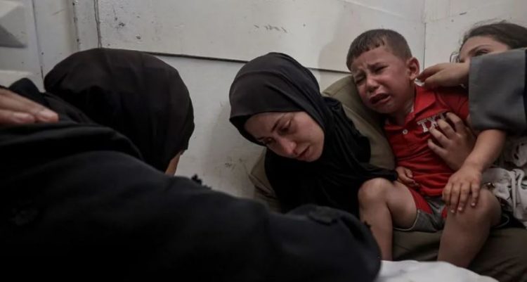 Ushtria izraelite vr*et 23 palestinezë pranë vendit të ndihmave në Gaza