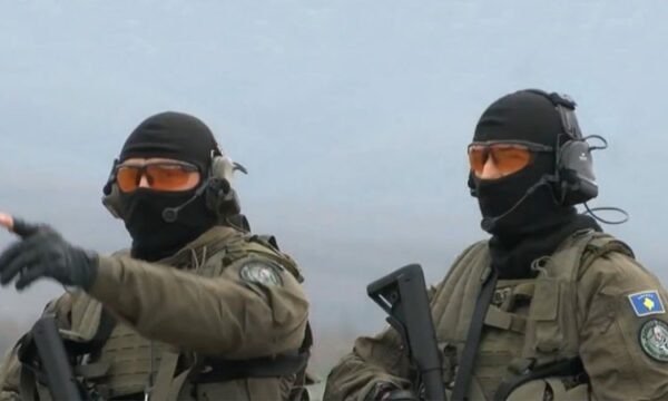 Pjesëtarët e Njësisë Speciale që shpëtuan jetën e një qytetareje marrin lavde nga SHBA, reagon institucioni i DASH që i trajnoi