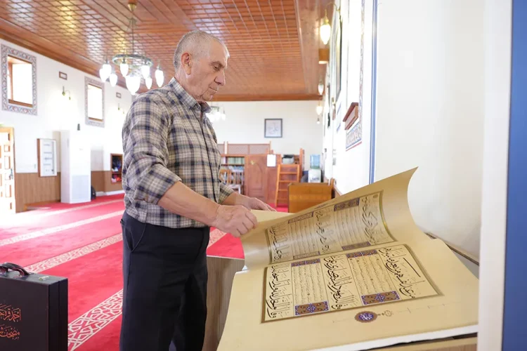 Kurani i veçantë i dhuruar nga presidenti Erdoğan ruhet në Xhaminë e Kalasë së Prezës