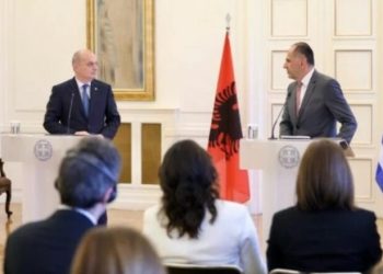 Ministri i Jashtëm grek zbulon origjinën e Hasanit: Flet gjuhën tonë për shkak të prejardhjes