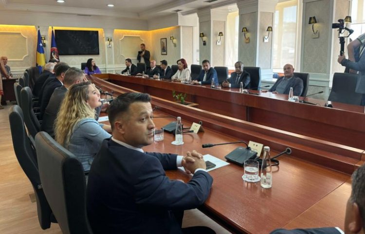 Nis takimi i liderëve me presidenten Osmani
