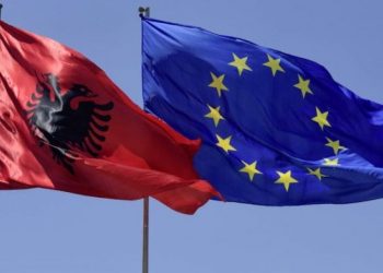 Parlamenti Europian miraton raportin për Shqipërinë