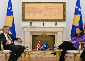Osmani e Hargreaves flasin për moskonstituimin e Kuvendit