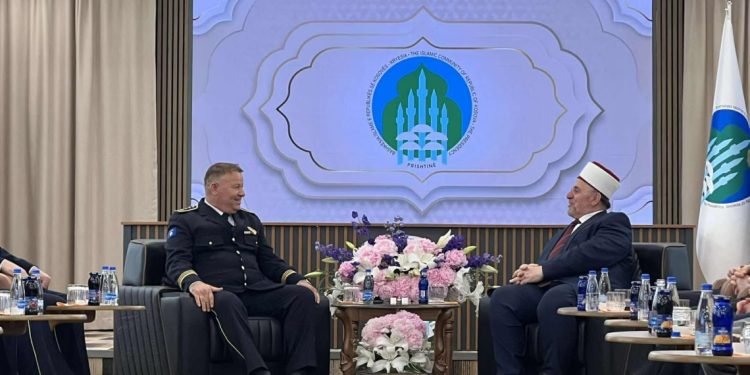 Policia e Kosovës viziton BIK-un, Tërnava: Siguria e vendit është edhe obligim fetar