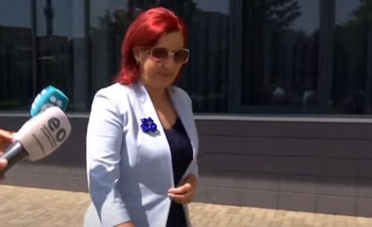 Rexhepi: Nuk ka ndryshim, votojmë derisa Haxhiu të jetë kryetare