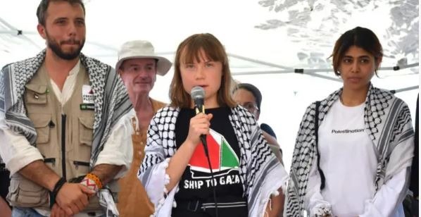 Forcat izraelite ndalojnë anijen me aktivistë që po transportonin ndihma në Gaza