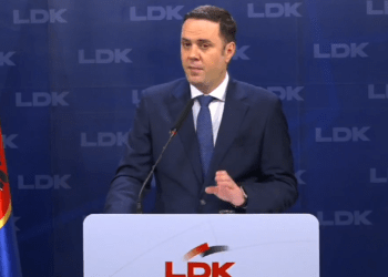 Abdixhiku shpalos 15 pikat e Qeverisë së Unitetit