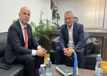 Lufta kundër krimit ekonomik e korrupsionit, takohen Munishi e Isufaj