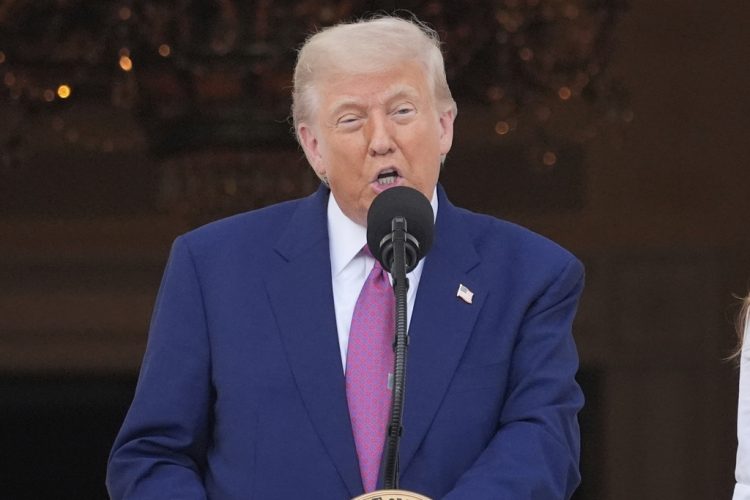 Trumpi, thirrje Iranit: Bëjeni marrëveshjen bërthamore para se të jetë vonë