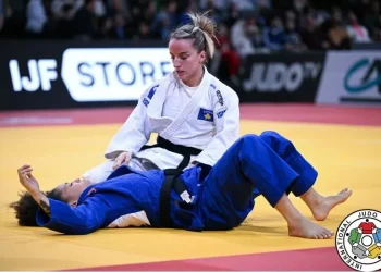 Distria Krasniqi mposht brazilianen Pereira, kalon në raundin tjetër