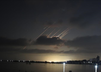 Izraeli kërkoi nga SHBA-ja “të bashkohet” në fushatën ushtarake kundër Iranit