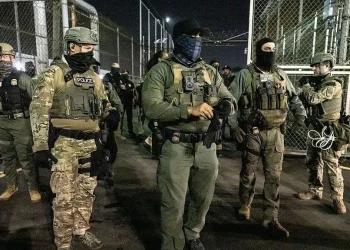 Trump urdhëron rritjen e deportimeve të emigrantëve