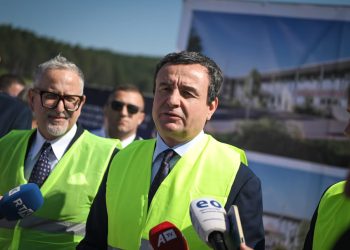 Kurti e Vitia vendosin gurthemelin e QKMF-së 2.4 milionëshe në Shtime