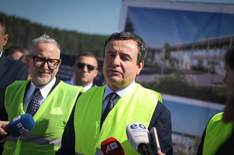 Kurti e Vitia vendosin gurthemelin e QKMF-së 2.4 milionëshe në Shtime