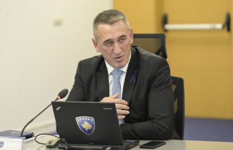 Rashiq reagon ndaj ndalimit të flamurit serb për Vidovdan