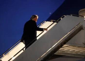 Rrini gati!”, Trump mohon me një paralajmërim se u largua nga Samiti G7 për armëpushim mes Izraelit dhe Iranit