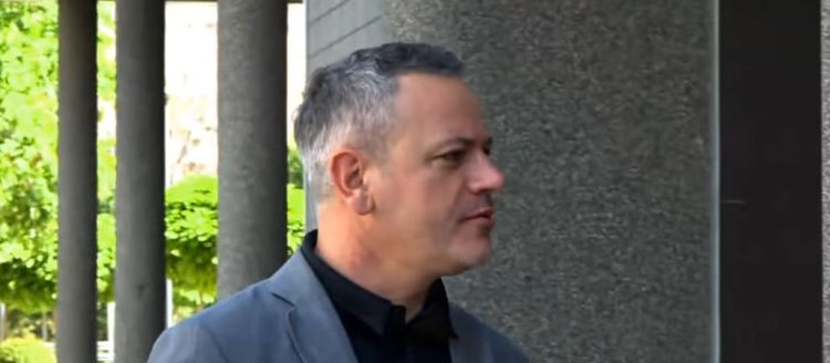 “E turpshme ajo që po ndodh”, Gashi: Bota po kallet, ne shtyhemi për një pozitë (VIDEO)